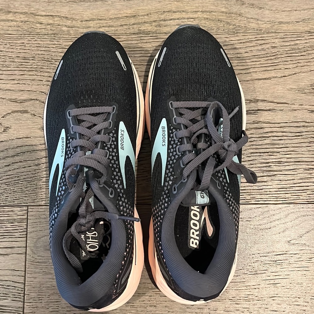 ANOTHER Brooks Running Shoes size 7.5. Super cute and worn in the house once.